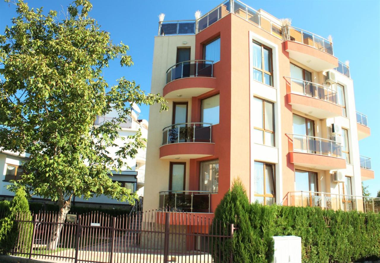 Fantasy Apartments Saint Constantine And Helena Resort Szent Konstantin és Elena Kültér fotó